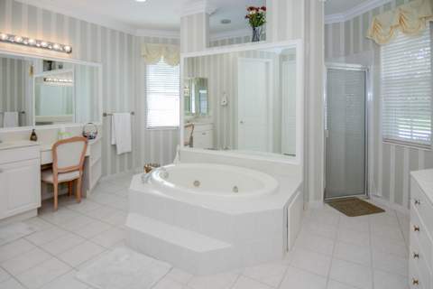 4676 Manderly Drive, Wellington FL - photo 19 of 57