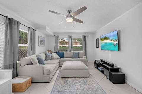 1805 Middleton Way, West Palm Beach FL - photo 8 of 31
