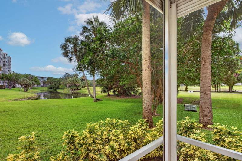 3 bedroom Condominium at 3520 Oaks Way #110, NO 113 PALM-AIRE COUNTRY CLUB, Pompano Beach — photo 5
