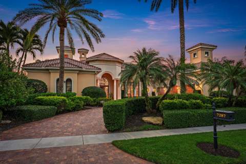 7287 Horizon Drive, West Palm Beach FL - photo 10 of 91