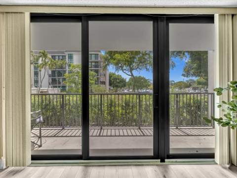 1350 River Reach Drive #111, Fort Lauderdale FL - photo 9 of 86