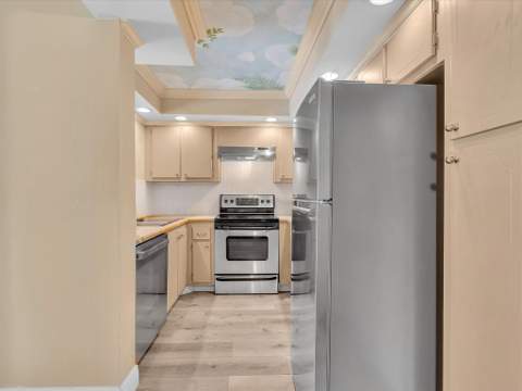 1350 River Reach Drive #111, Fort Lauderdale FL - photo 22 of 86
