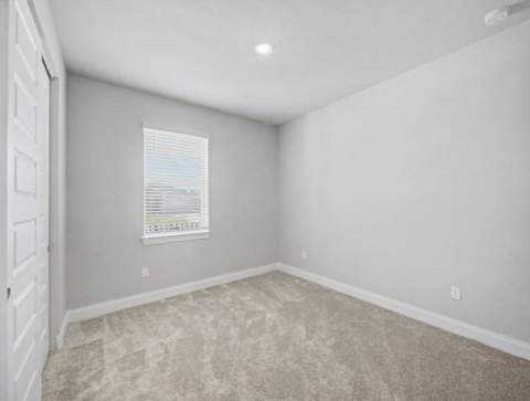 9049 Dahlia Circle, Port St. Lucie FL - photo 20 of 66