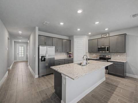9049 Dahlia Circle, Port St. Lucie FL - photo 8 of 66