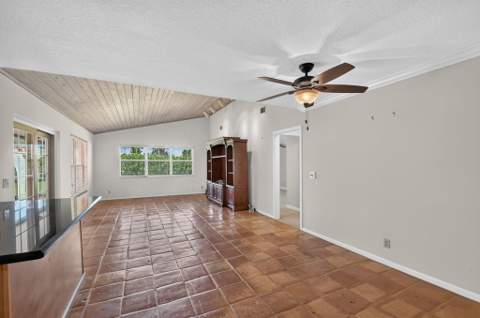 2400 SW 23rd Cranbrook Drive, Boynton Beach FL - photo 20 of 107