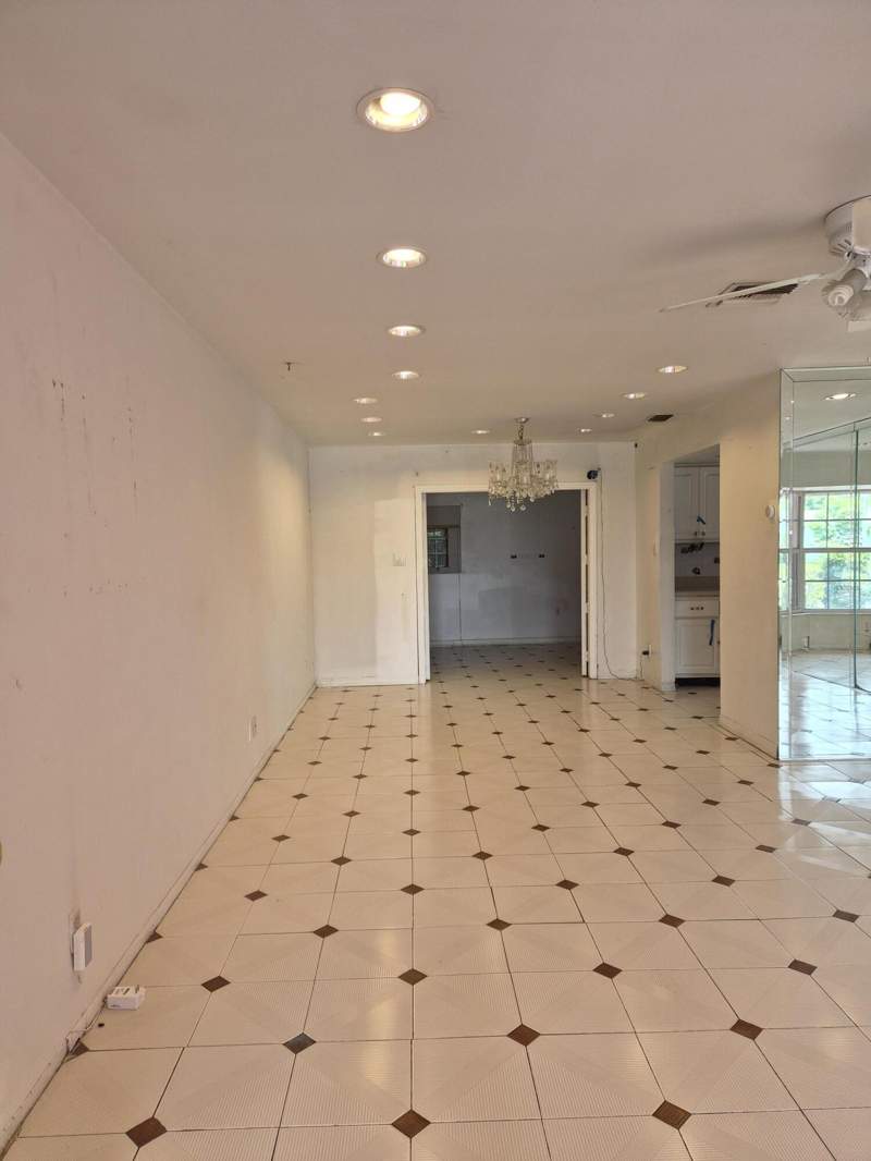 3 bedroom Single Family Residence at 4960 NW 16th Street, Flair Sub No 5, Lauderhill — photo 4