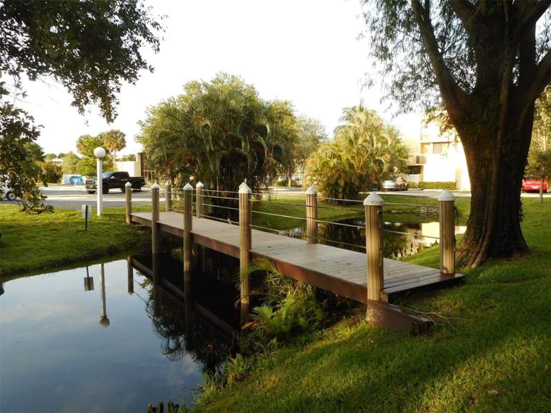 2 bedroom Townhouse at 8701 SW 30th Street #211, Harvest Section One Condo, Davie — photo 3