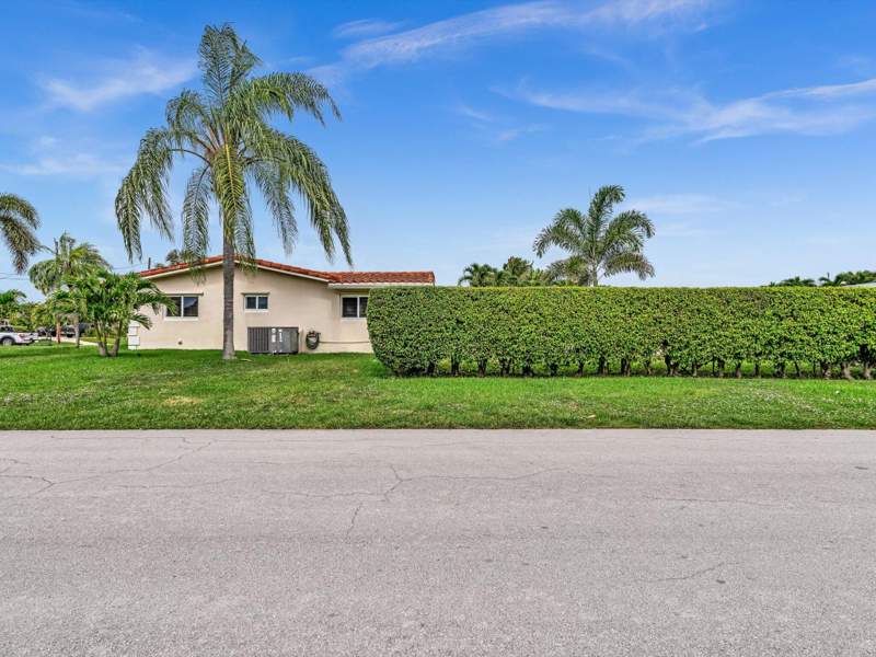 3 bedroom Single Family Residence at 641 SE 11th Street, High Ridge Estates Add, Pompano Beach — photo 5