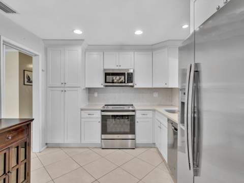 641 SE 11th Street, Pompano Beach FL - photo 16 of 56