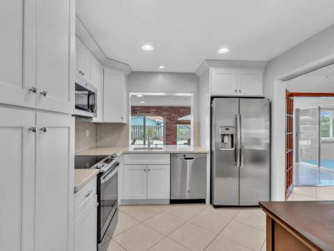641 SE 11th Street, Pompano Beach FL - photo 17 of 56