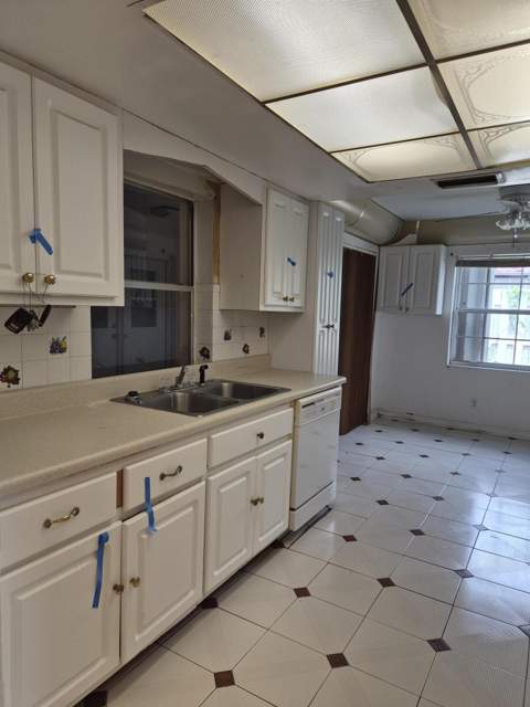 4960 NW 16th Street, Lauderhill FL - photo 7 of 45