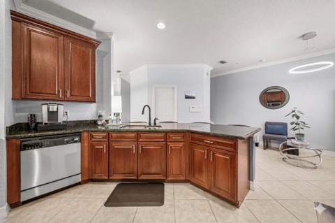 290 NE 5th Avenue #9, Delray Beach FL - photo 23 of 46