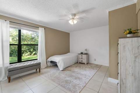 4149 Palm Forest Drive, Delray Beach FL - photo 15 of 46