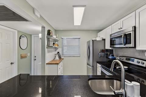 9420 Poinciana Place #108, Davie FL - photo 6 of 51