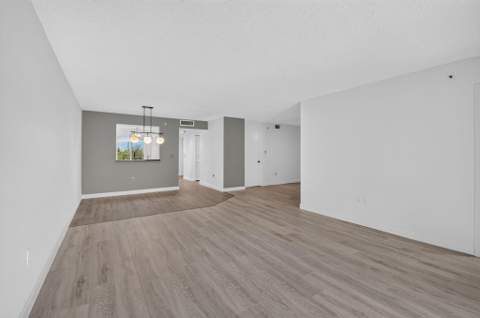 6080 Huntwick Terrace #405, Delray Beach FL - photo 14 of 60
