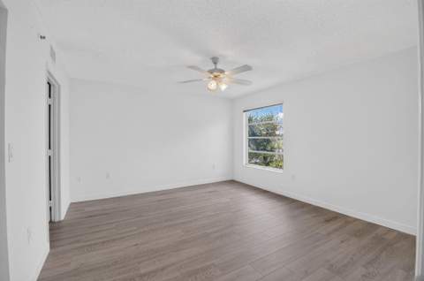 6080 Huntwick Terrace #405, Delray Beach FL - photo 17 of 60