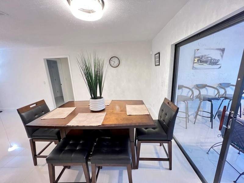2 bedroom Condominium at 10151 Eaglewood Terrace #A, Greentree Villas Condo, Boynton Beach — photo 5