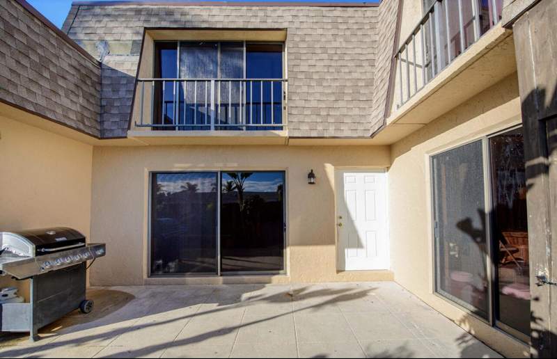 3 bedroom Townhouse at 4101 N Waterview Circle #41-a, Waterview Estates, Palm Springs — photo 2