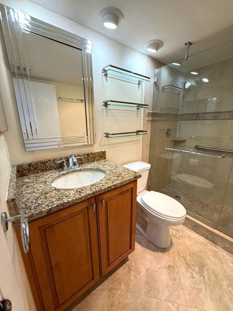 5200 N Flagler Drive #1604, West Palm Beach FL - photo 6 of 8