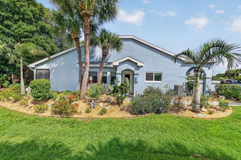 2 bedroom Villa at 1646 SE Green Acres Circle #F101, Evergreen At Port St Lucie, A Condominium, Port St. Lucie — photo 2