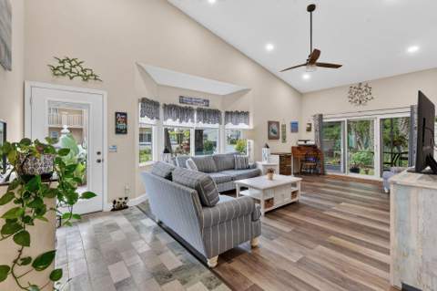 1646 SE Green Acres Circle #F101, Port St. Lucie FL - photo 16 of 50