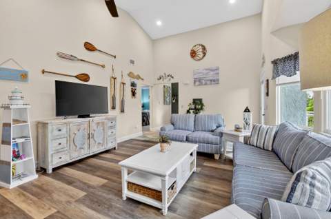 1646 SE Green Acres Circle #F101, Port St. Lucie FL - photo 19 of 50