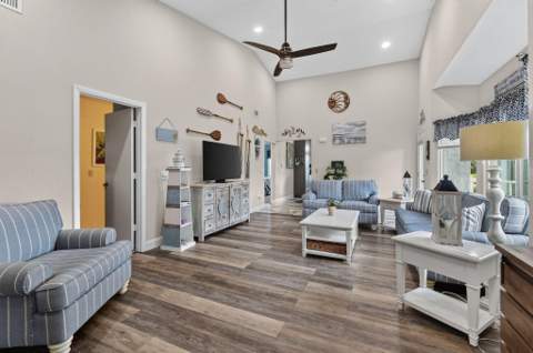 1646 SE Green Acres Circle #F101, Port St. Lucie FL - photo 22 of 50