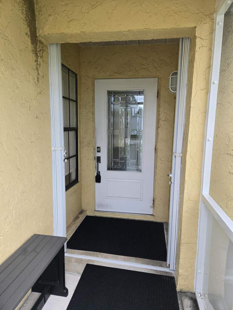 3 bedroom Single Family Residence at 1402 Denlow Lane, Counterpoint Estates 14, Royal Palm Beach — photo 5