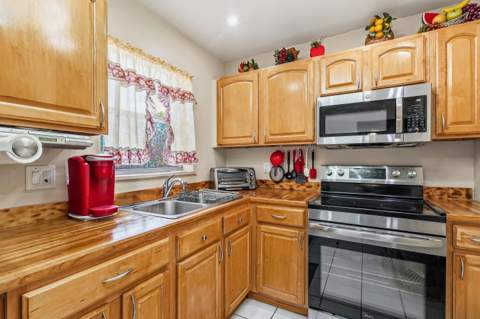 215 Lake Carol Drive, West Palm Beach FL - photo 6 of 18