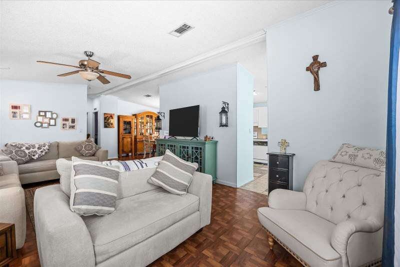 2 bedroom Manufactured Home at 202 Sandy Bottom Place #A-09, Tropical Isles, Fort Pierce — photo 4
