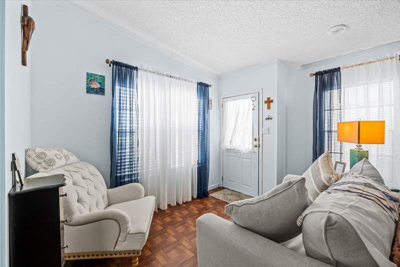 2 bedroom Manufactured Home at 202 Sandy Bottom Place #A-09, Tropical Isles, Fort Pierce — photo 3