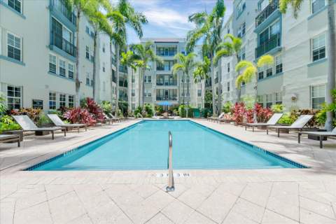 533 NE 3rd Avenue #512, Fort Lauderdale FL - photo 24 of 31