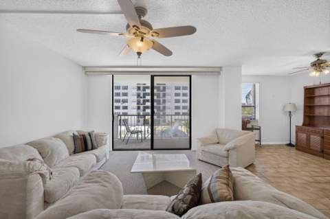 1208 Marine Way #205, North Palm Beach FL - photo 11 of 50