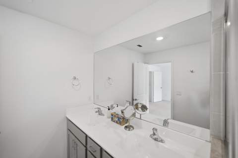 1009 Sweet Briar Lane, Riviera Beach FL - photo 24 of 63