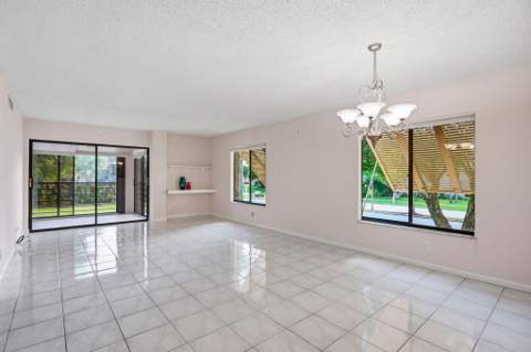 10110 Cedar Point Boulevard #206, Boynton Beach FL - photo 10 of 28
