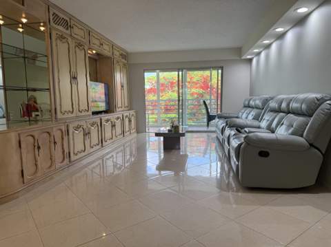 4701 Martinique Drive #K3, Coconut Creek FL - photo 11 of 42