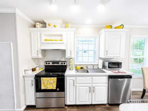 8516 SW 17th Court, Davie FL - photo 9 of 52