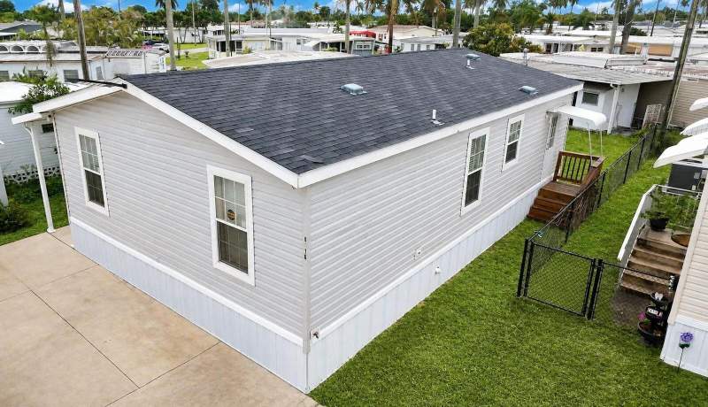 3 bedroom Mobile Home at 8516 SW 17th Court, Park City Sec One, Davie — photo 3