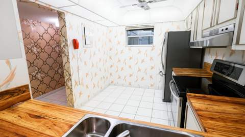 3930 Inverrary Boulevard #303, Lauderhill FL - photo 9 of 36