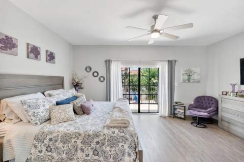 2932 Hidden Harbour Court, Dania Beach FL - photo 6 of 33