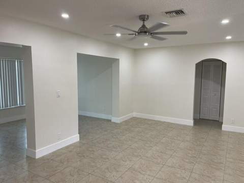 180 SW 77th Avenue, Margate FL - photo 16 of 27