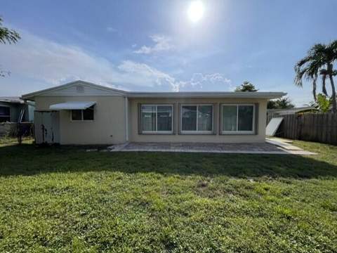180 SW 77th Avenue, Margate FL - photo 11 of 27