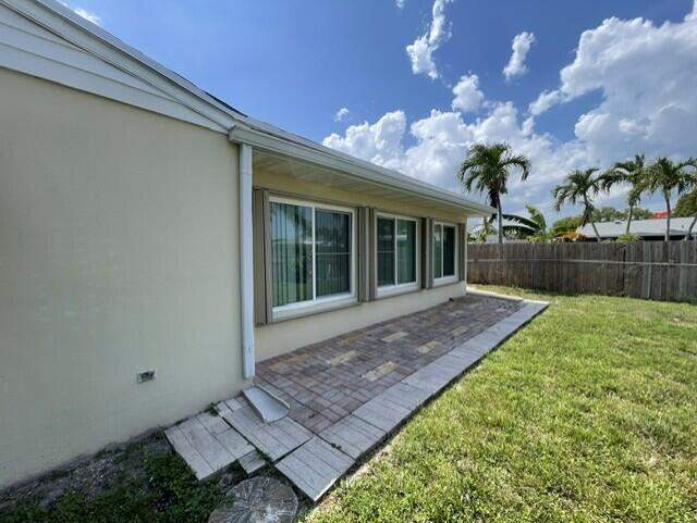 3 bedroom Single Family Residence at 180 SW 77th Avenue, Oriole-Margate Sec 5, Margate — photo 5