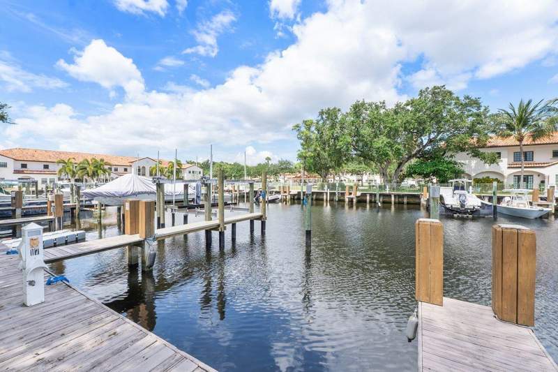 3 bedroom Townhouse at 2932 Hidden Harbour Court, Cape Fear, Dania Beach — photo 2