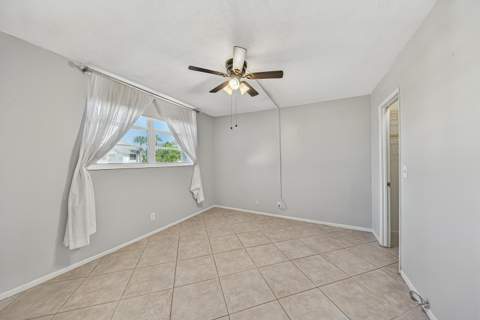 400 SE 10th Street #205, Deerfield Beach FL - photo 21 of 35