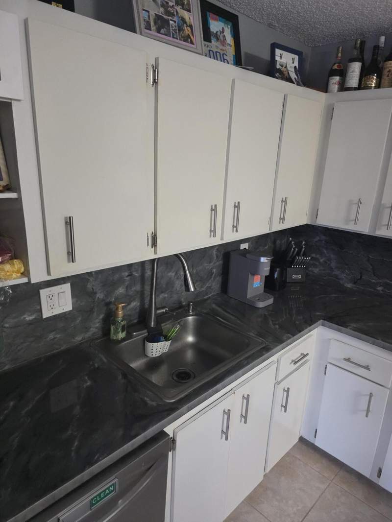 2 bedroom Townhouse at 2164 White Pine Circle #B, Pines 2, Greenacres — photo 3