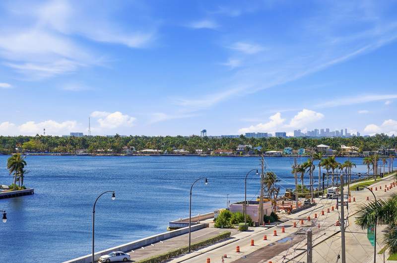 2 bedroom Condominium at 1401 S Ocean Drive #704, Stratford Towers Condo, Hollywood — photo 3
