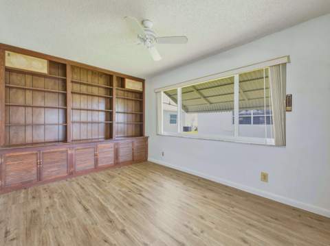 1012 SW 17th Street, Boynton Beach FL - photo 11 of 40