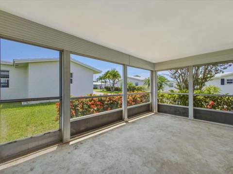 1012 SW 17th Street, Boynton Beach FL - photo 19 of 40