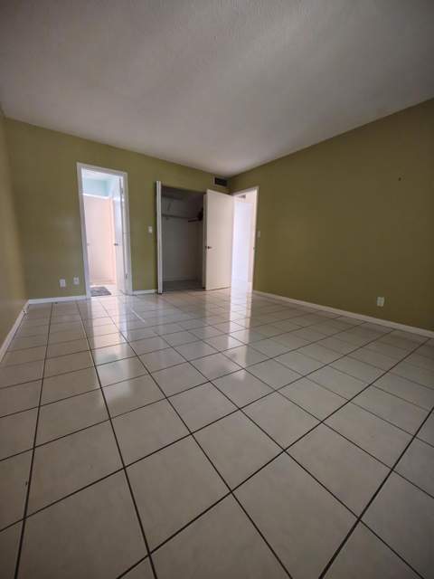 4441 NW 16th Street, Lauderhill FL - photo 8 of 17